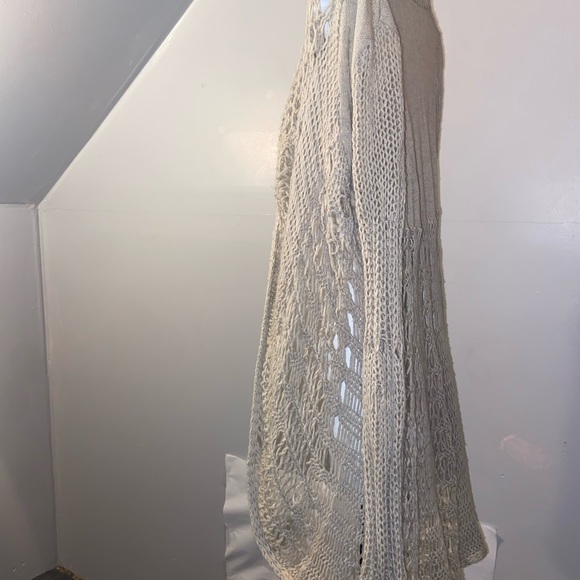 Crochet knitted sweater - Picture 10 of 17